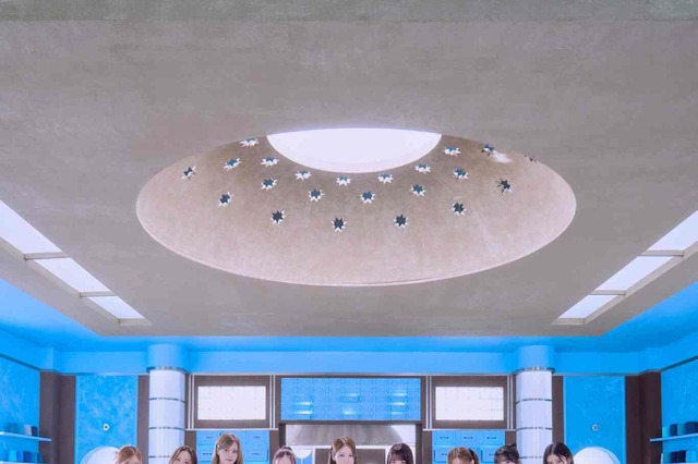 NiziU、約15.5万人を熱狂させたツアーのファイナル公演を収録！ Blu-ray『AWAKE』発売決定 画像