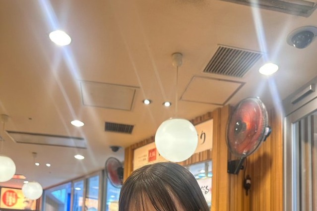 矢吹奈子、“23歳最後の日”はレモンサワーと串カツで！ 画像