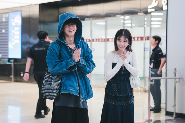 小芝風花と佐藤健の渡韓で空港が騒然！ 『私の夫と結婚して』日韓コラボイベント 画像