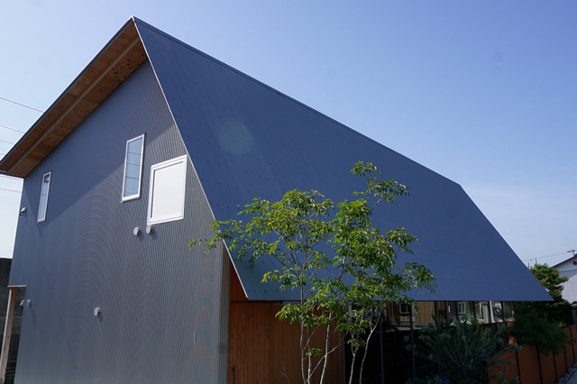 「人気イタリアンレストラン」の生活感を隠す“大きな屋根”の秘密とは？『住人十色』7月5日放送 画像