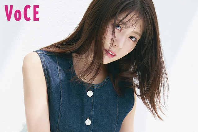 有村架純、デニムコーデで大人の色香放つ！『VOCE』9月号の通常版表紙を飾る 画像
