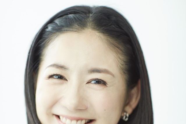 関根麻里、J-WAVEで代演ナビゲーターに決定!朝の情報番組で3時間生放送 画像