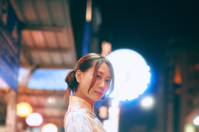 元SKE48・古畑奈和、3年半ぶりの写真を台湾で撮影！しなやかボディライン際だつチャイナドレス姿 画像