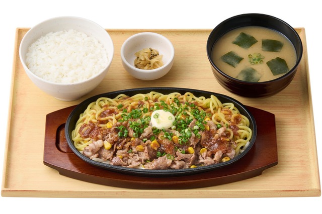 酸味が効いたジャポネソースがたまらない！やよい軒、「牛バターちゃんぽん焼定食」を8月5日より販売開始 画像