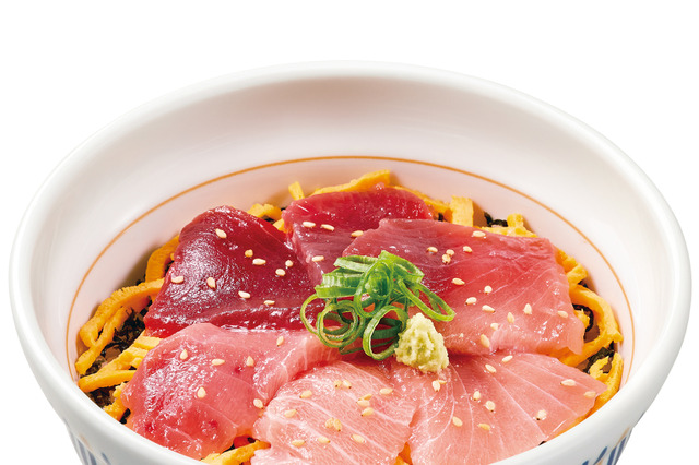 なか卯、とろける中トロと濃厚赤身「天然南まぐろ丼」8月6日より販売開始 画像
