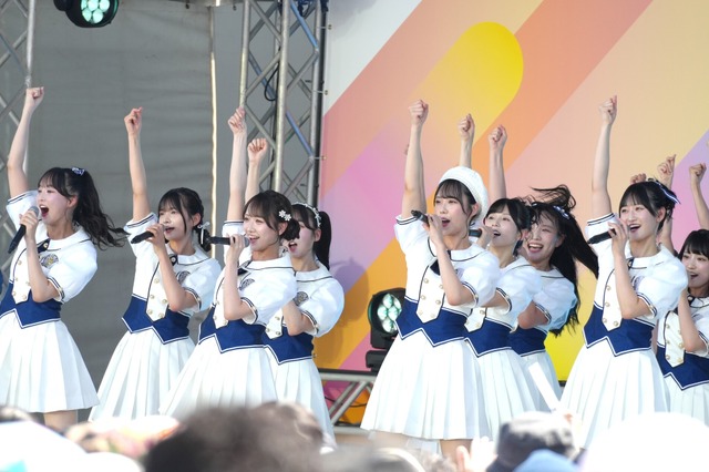 【TIF2025】STU48が灼熱のなかパフォーマンス!「皆さん、最高の夏を過ごして!」 画像