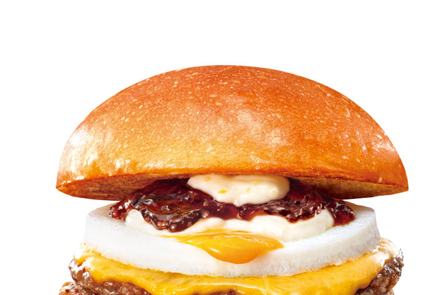 パティ3枚でボリューム満点！ロッテリア、夜限定「トリプル和風半熟月見」12日より新発売 画像