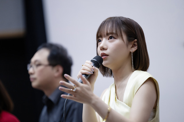 齊藤京子、釜山国際映画祭で主演映画『恋愛裁判』公式上映に出席！東京国際映画祭への出品も決定 画像