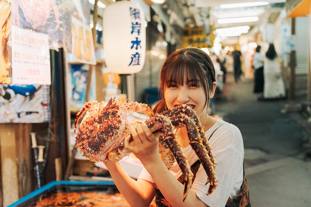 元モーニング娘。佐藤優樹、2026年カレンダー発売決定！地元・北海道で思い出の場所をめぐる 画像