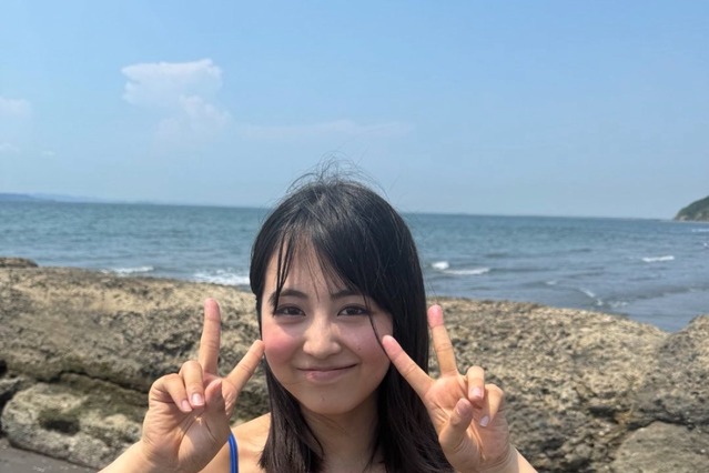 福井梨莉華、グラビア1周年報告！「これからも頑張ります」 画像
