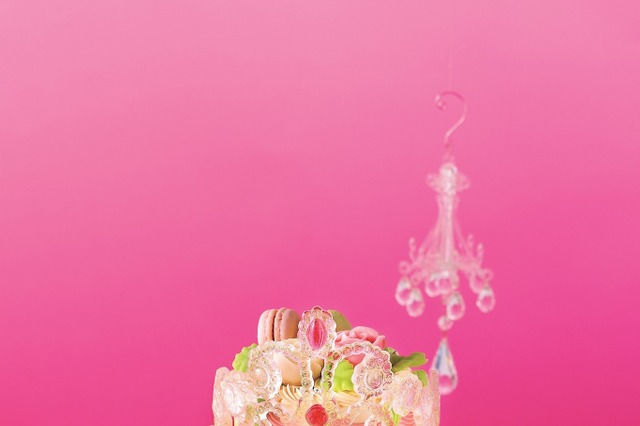 東武池袋、“飴細工ティアラ”が映える限定クリスマスケーキ7種を予約受付開始！ 画像