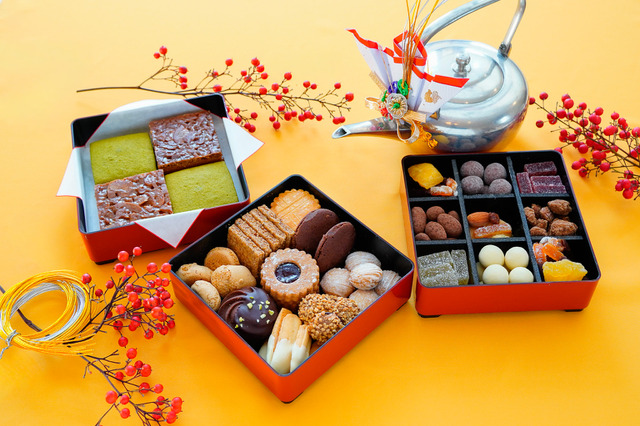 パティシエが一つひとつ手作り！長楽館が年末年始限定「お菓子なおせち」発売 画像