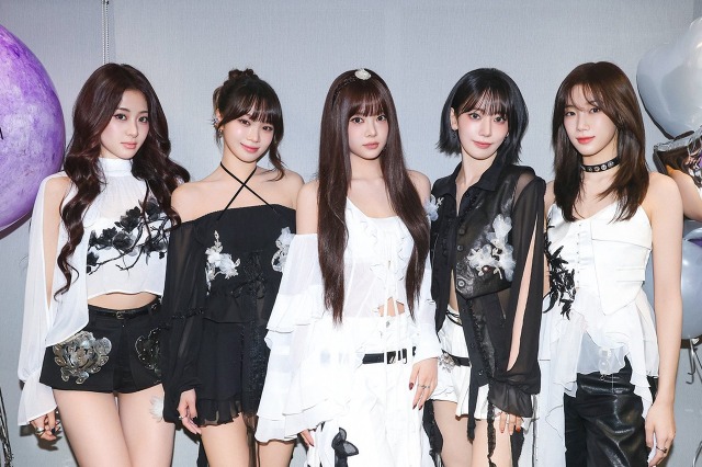 2年連続の快挙！LE SSERAFIM、「AAA2025」で大賞含む“3冠”達成　快進撃の1年を象徴する結果に 画像