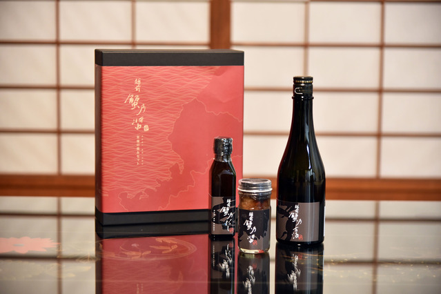 27年熟成の秘蔵古酒とセイコガニの珍味を堪能！福井の老舗寿司店＆酒造場が高級ペアリングセットを発売 画像