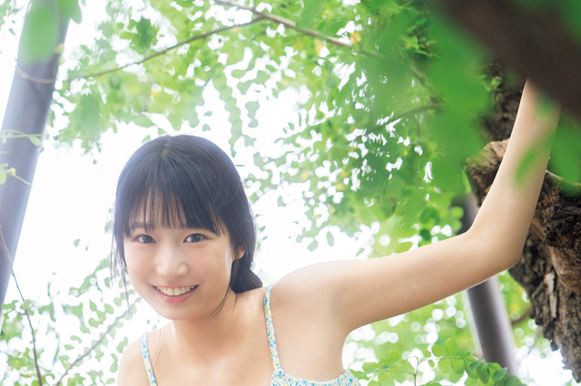 18歳の制コレ美女・百田汐里、木漏れ日浴びたヘルシーボディ披露！ 画像