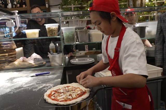 11歳・天才ピザ職人のイタリア修業に密着！横澤夏子が感動で涙 画像