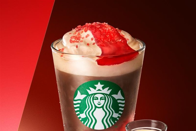 スタバ、バレンタインの新作フラペチーノ「カカオ＆ストロベリー ムース」14日より販売！ 画像