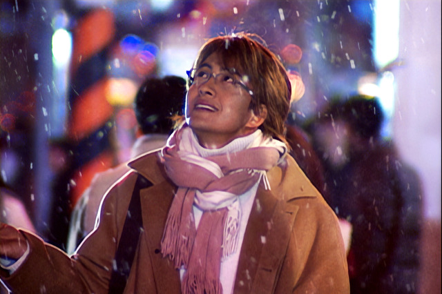 『映画 冬のソナタ 日本特別版』“並木道での再会シーン”など名場面を収めた予告映像が公開！ 画像