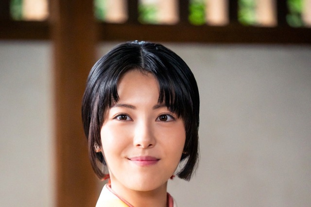 浜辺美波、大河ドラマ『豊臣兄弟！』主演・仲野太賀の現場での姿勢に刺激「私もちゃきっとしないとな」 画像