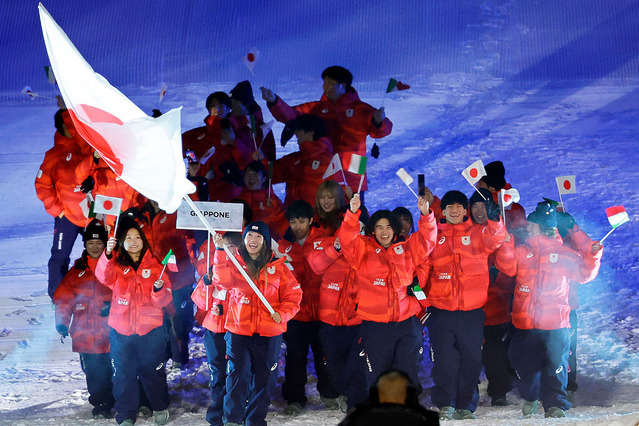 「雪原に映える」日本選手団は赤ウェア！五輪開会式各国の衣装にも注目 画像