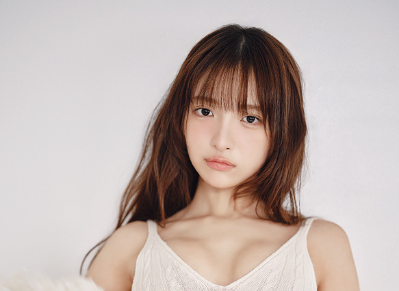 一ノ瀬瑠菜の透明感＆大人びた表情を詰め込んだ一冊！「卓上カレンダー2026」発売決定 画像