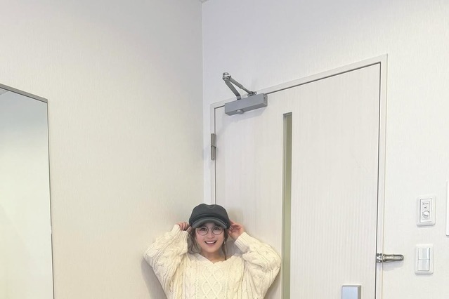 鈴木奈々、美脚まぶしいニーハイブーツ姿披露 “デートコーデ”に反響 画像