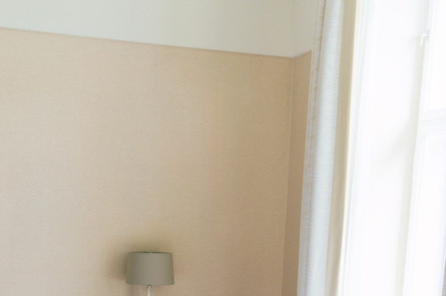 前田敦子、Tシャツ姿で美脚スラリ！約14年ぶり写真集より最新カット公開 画像