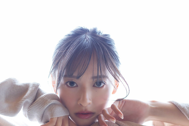 「劇団4ドル50セント」所属女優・大槻理子、2年ぶりグラビアで引き締まったボディライン公開！ 画像
