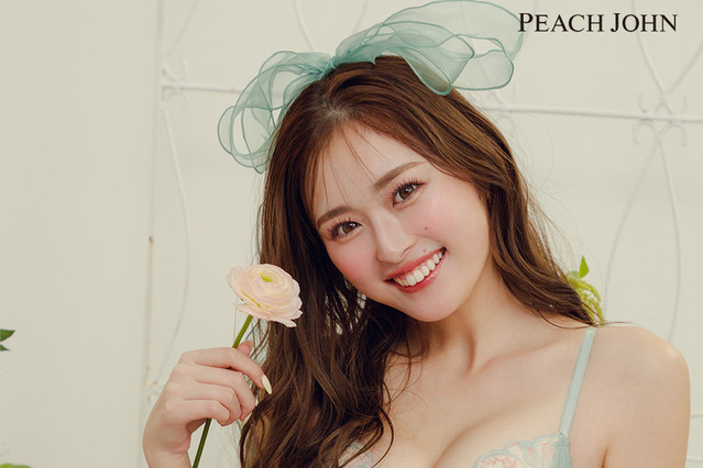 ゆうちゃみ、新作ランジェリーをキュートに披露！“ピーチ・ジョン”春コレクションの最新ビジュアル公開 画像