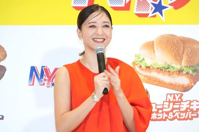 中川安奈、「盛り癖がある」「落ち着きがない」と占われタジタジ　みちょぱも「関わりたくない」 画像