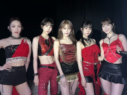 KARA、“デビュー19周年”迎えメンバー大集合！5人揃ったお祝いショットにファン歓喜