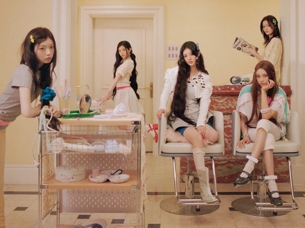 ILLITと一緒に始まる一日！ 4th Mini Albumの「GRWM」コンセプトフォトを追加公開！