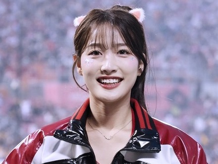 アイドル練習生出身の現役・女子大生チアが韓国プロ野球に降臨で話題