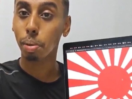 「BTSに平手打ち」発言に“慰安婦像”にキス 日本でも物議醸したジョニー・ソマリ、韓国で一審実刑判決