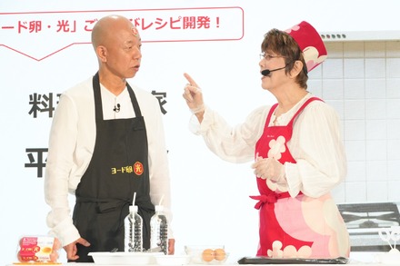平野レミ、小峠英二【撮影：小宮山あきの】