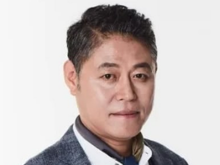 カン・ドンウォンらと共演した俳優イ・ナムヒさん、64歳で死去…闘病中も演劇出演を準備