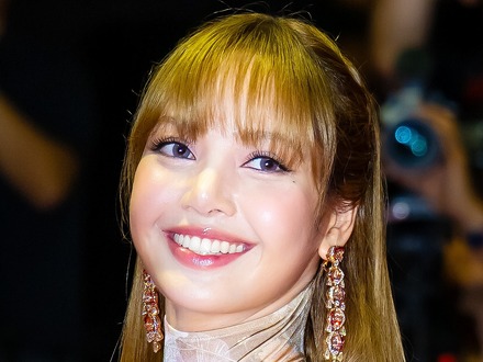 W杯開幕式、BTSの次はBLACKPINKが出演！リサ、アメリカでパフォーマンス披露へ