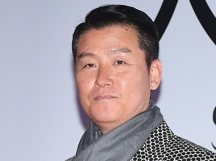 “死亡説”が広まった韓国歌手、当時の状況を振り返る「女子中学生のいたずらが…」