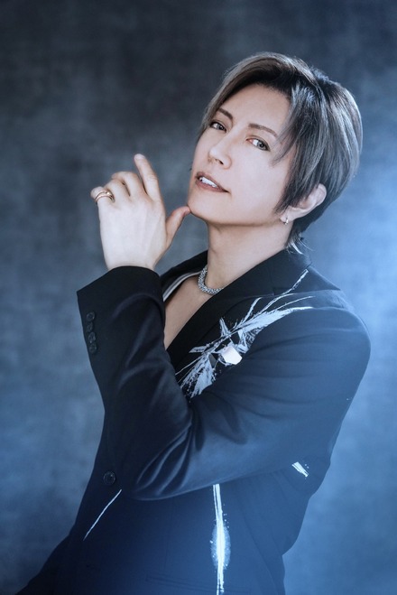 GACKT「ボクは普通の役はやらない。狂った役か、頭のおかしい役しかやらない」月9ドラマで弁護士と一級建築で活躍する異色のダークヒーローに!
