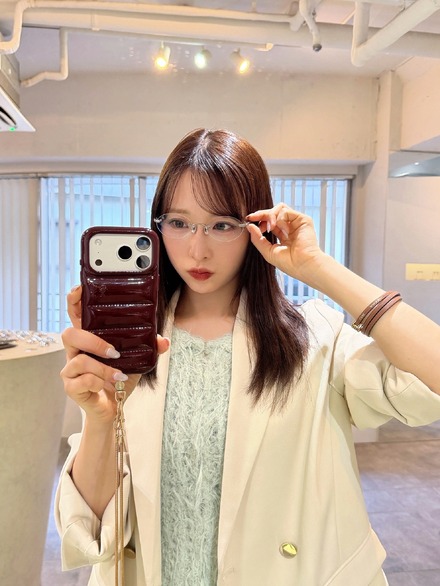 (写真は小栗有以の公式インスタグラムから)※所属事務所に掲載許諾をもらっています