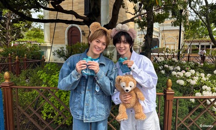 Travis Japanの七五三掛龍也&松倉海斗(C)フジテレビ
