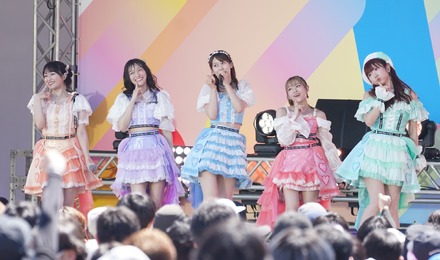 i☆RIS【写真:竹内みちまろ】