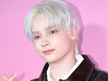 「色気が…」TXT・ヒュニンカイ、ノースリーブ姿で“男らしさ”全開！ギャップにときめくファン続出