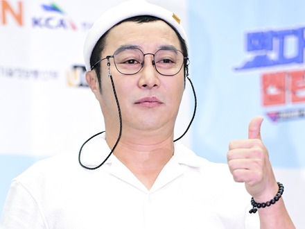 元妻の連れ子と離縁→再婚した韓国タレント、“婚外子”疑惑も囁かれた我が子を公開