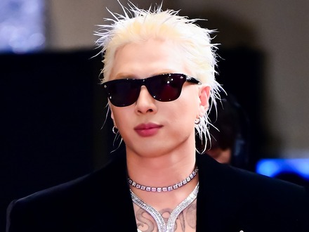 “狂乱パフォーマンス”に視線釘付け…BIGBANG・SOL、新曲『BAD』で唯一無二のカリスマ炸裂