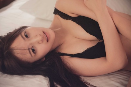 乃木坂46 金川紗耶 写真集 好きのグラデーション 着用モデルランジェリーセット 金川紗耶1st写真集『好きのグラデーション』から初のランジェリー