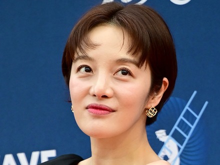 息子の自制心不足に疲弊し、発達検査を決意…『キム秘書』女優、夫とともに専門家に育児相談