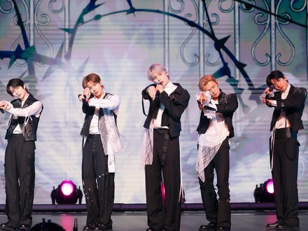 TOMORROW X TOGETHER、ミセス主催『CEREMONY』に出演!大森元貴書き下ろし楽曲を披露「とてもドキドキ」