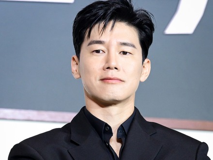 Netflix世界1位で大ブレイク!韓国俳優、2週間でSNSフォロワー数が20万→100万に急増