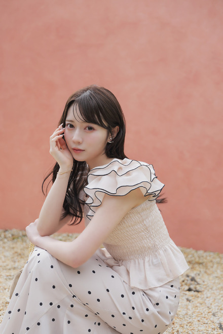 水瀬さらら×LILLIAN CARATのLOOKBOOK「Romantic Escape」が公開